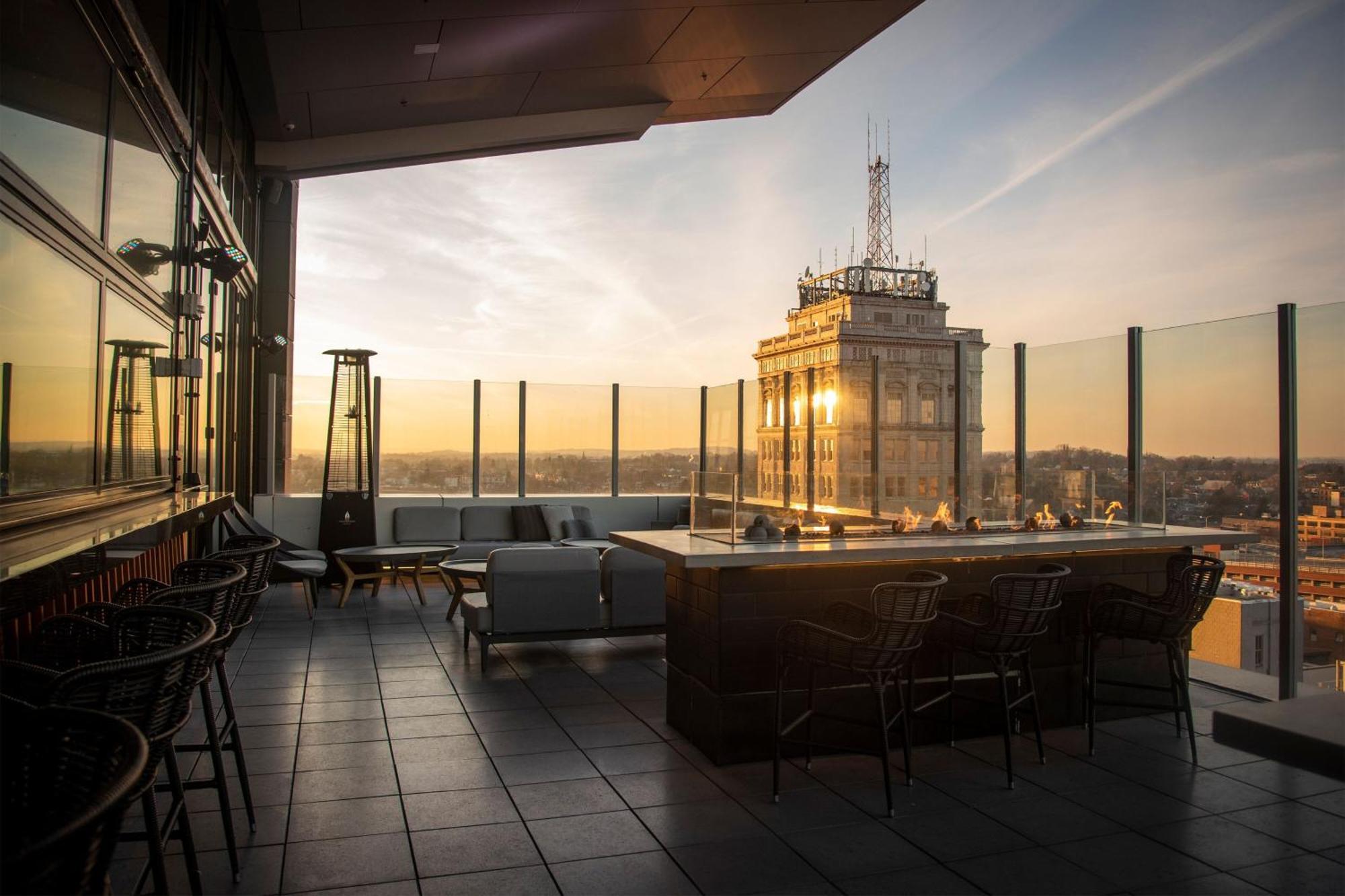 Lancaster Marriott At Penn Square Hotel Buitenkant foto